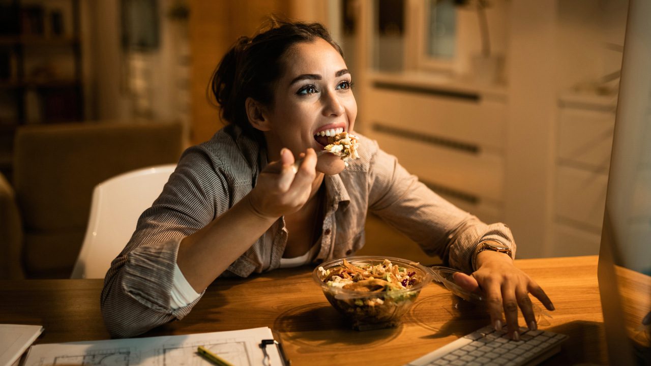 The 10 Smart Swaps for Your Midnight Snack Cravings